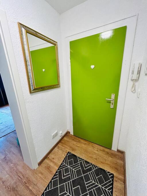 Schickes Messe Appartement Mitten In إسن المظهر الخارجي الصورة